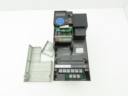 Allen Bradley 25B-D030N104 PowerFlex 525 VFD 500Hz 20Hp 460v 30A FRN 5.002 Ser A