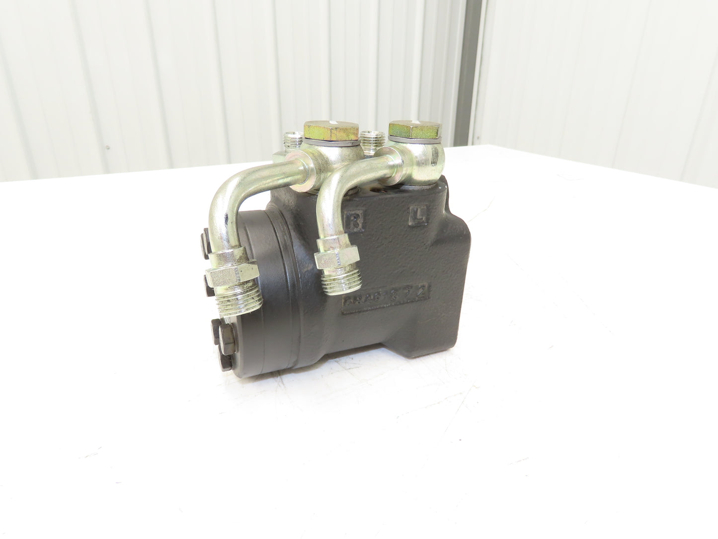 Linde 3865421203 Forklift Hydraulic Power Steering Pump Removed From E20C
