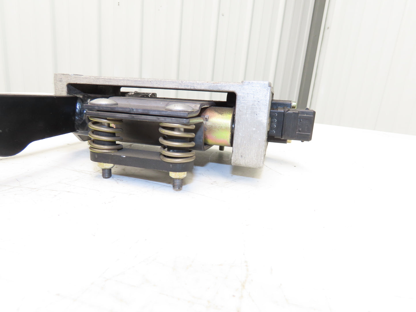 Linde Forklift Brake & Accelerator Pedal W/Potentiometer Removed From E20C