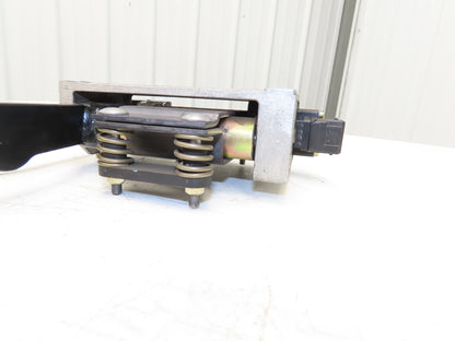 Linde Forklift Brake & Accelerator Pedal W/Potentiometer Removed From E20C