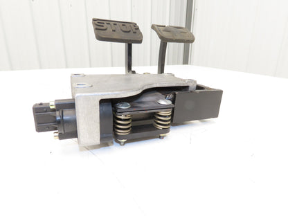 Linde Forklift Brake & Accelerator Pedal W/Potentiometer Removed From E20C