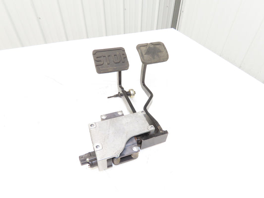 Linde Forklift Brake & Accelerator Pedal W/Potentiometer Removed From E20C