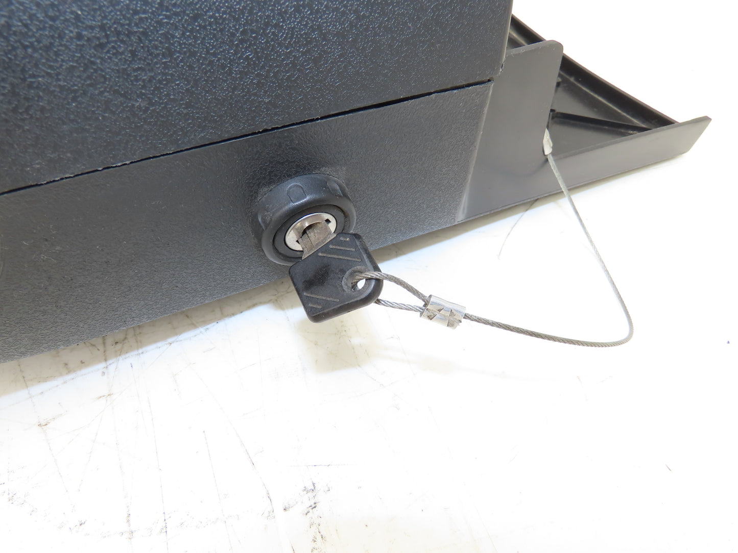 Linde Forklift Steering Column Cover Plastic Shroud Removed From E20C