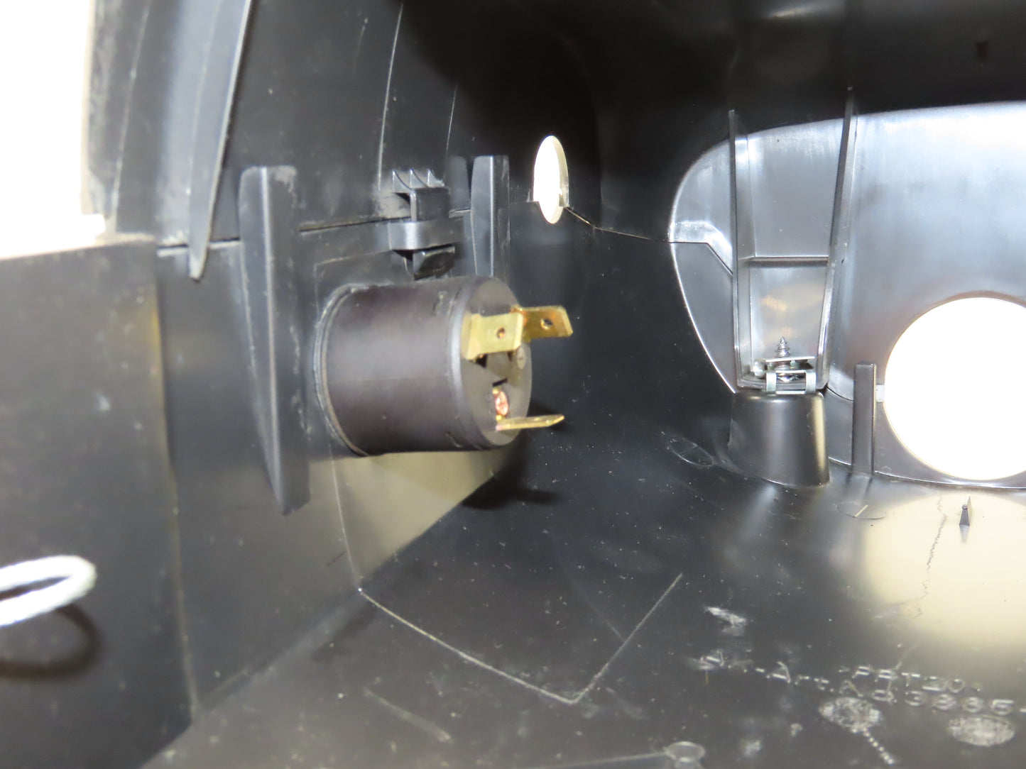 Linde Forklift Steering Column Cover Plastic Shroud Removed From E20C