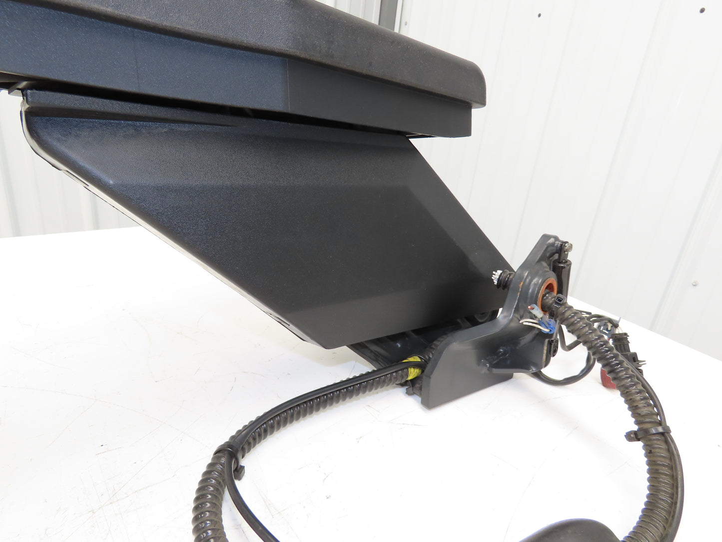 Linde Forklift Arm Rest 5 Lever Mast & Directional Control Removed From E20C