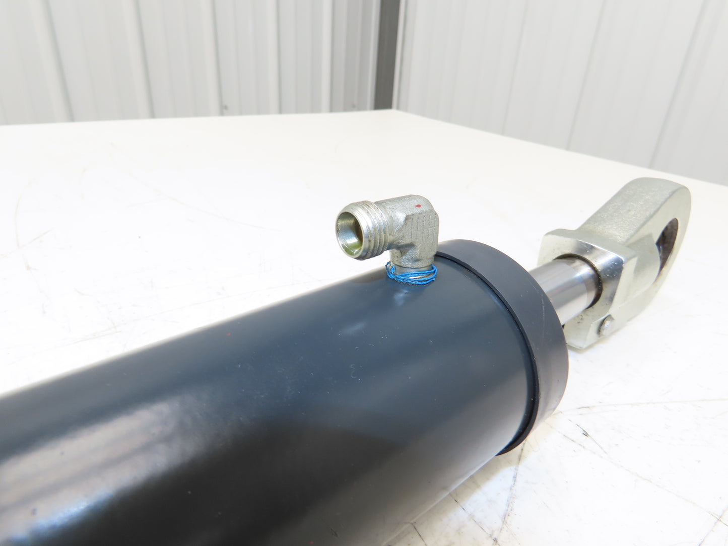 Linde 51704408087 Electric Forklift Hydraulic Tilt Cylinder Removed From E20C