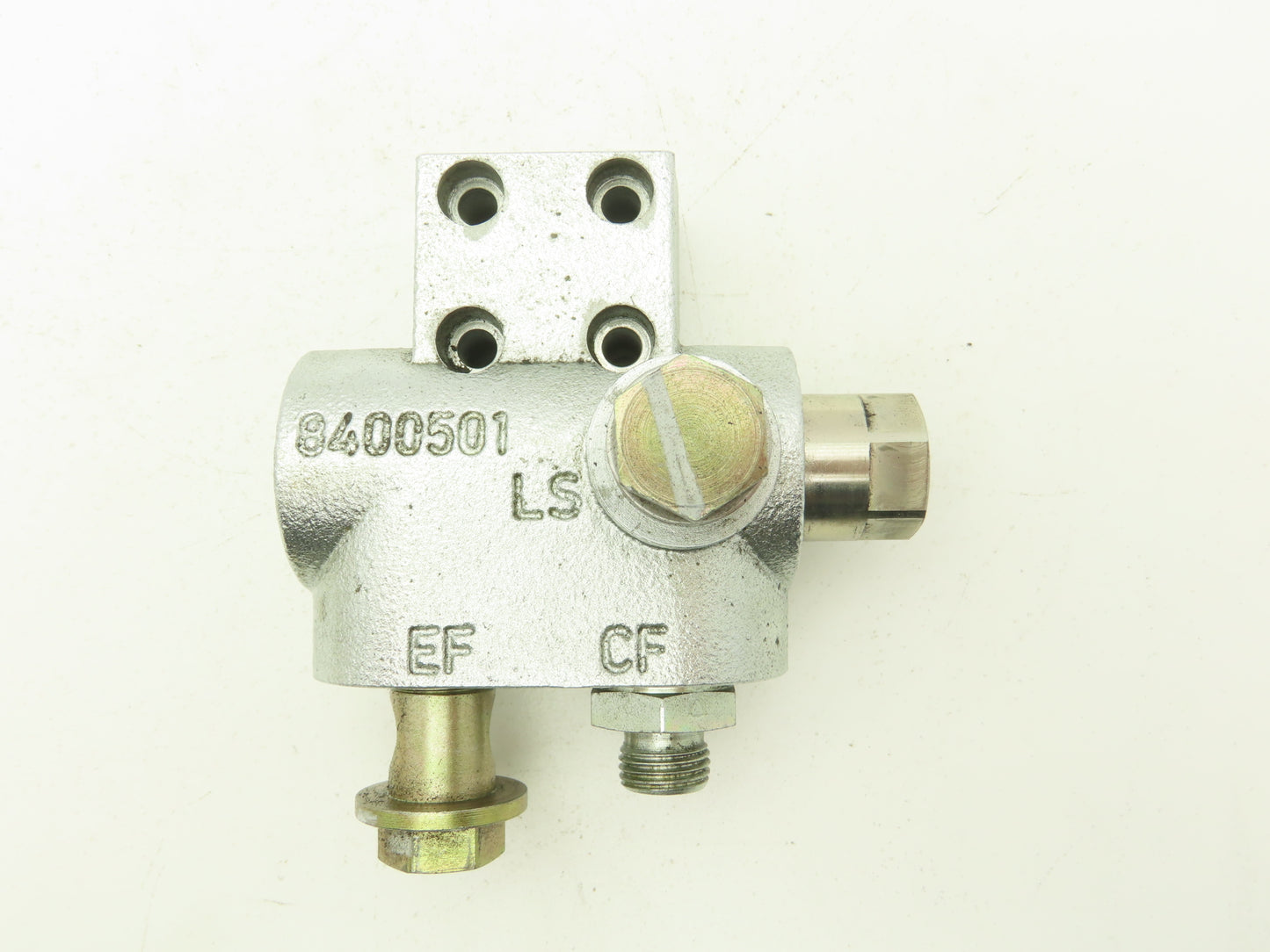 Linde 0009443041 Electric Forklift Flow Control Valve Removed From E20C
