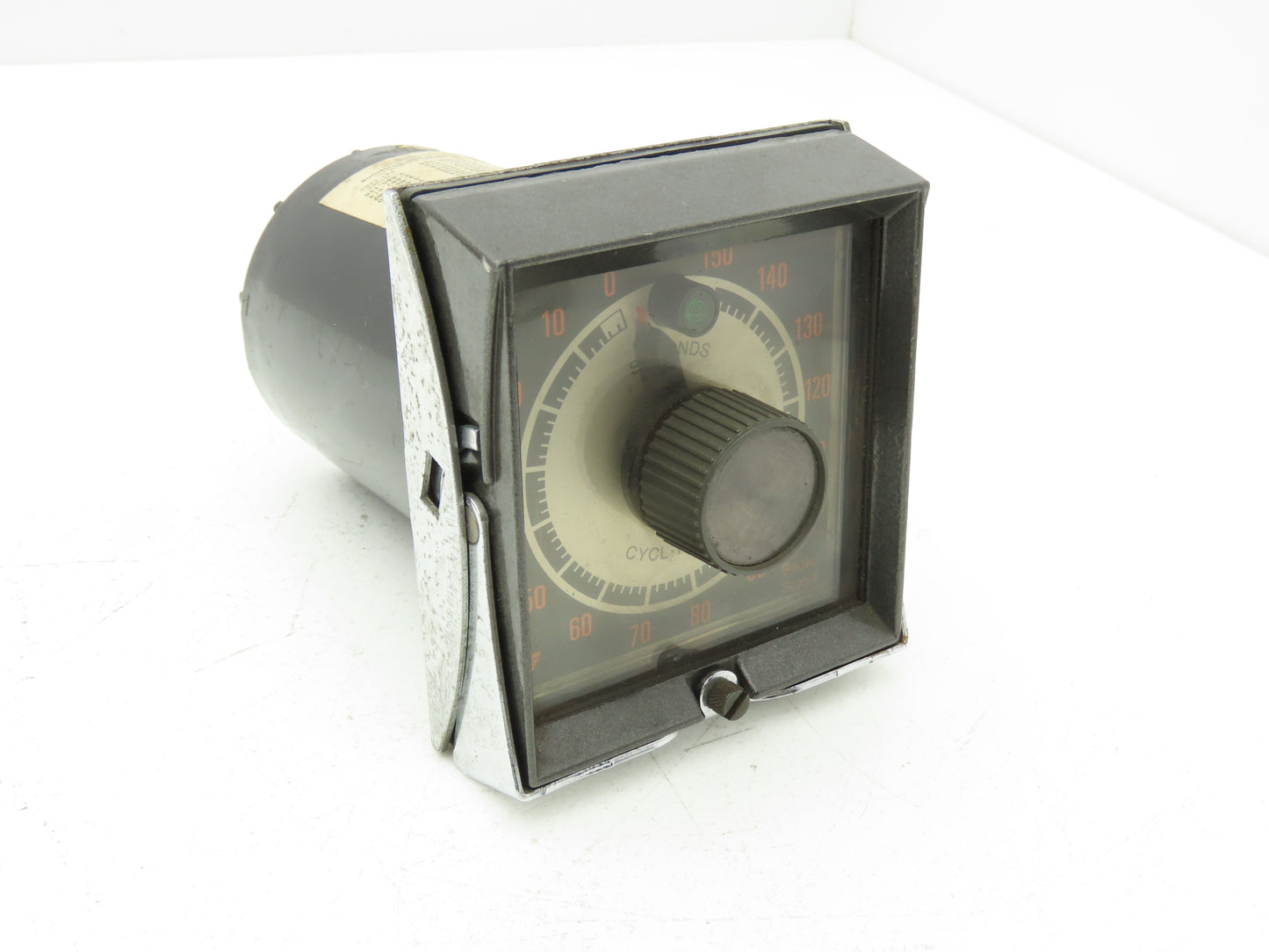 Eagle Signal HP52A6 A82 HP5 Reset Analog Timer 120VAC 60Hz 0-150 Sec. Dial Type.