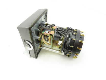 Eagle Signal HP52A6 A82 HP5 Reset Analog Timer 120VAC 60Hz 0-150 Sec. Dial Type.