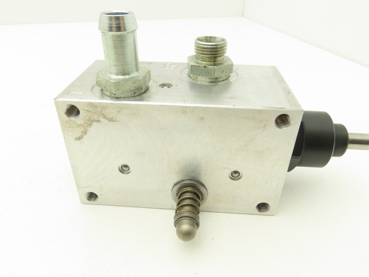 Linde 0009440852 Electric Forklift Brake Control Valve Removed From E20C