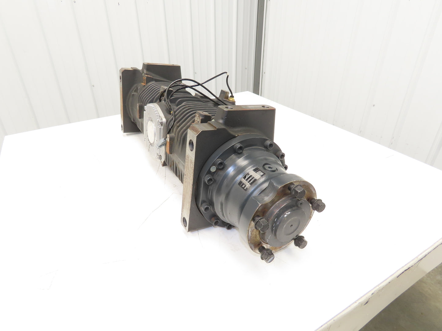 Linde AK20E-02 Forklift Dual-Wheel & Motor Front Axle Assembly Off E20C