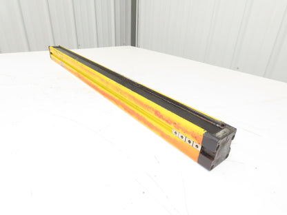 Allen Bradley 440L-R4D0750-N Guardmaster Safety Light Curtain Receiver P0C-30