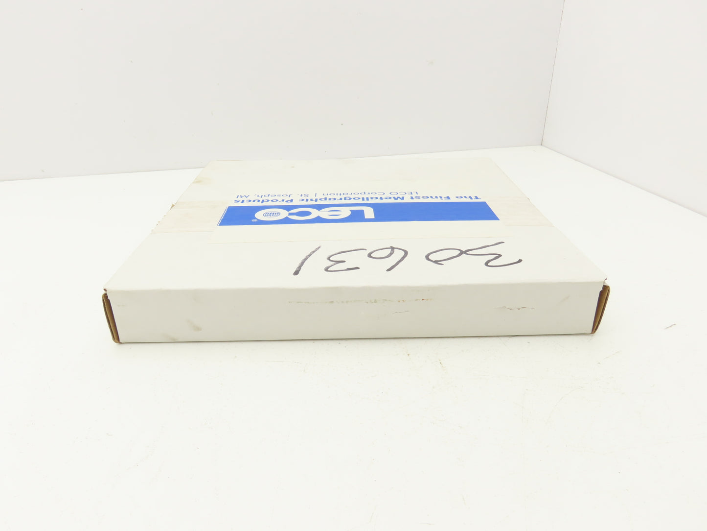 LECO Corporation 811-355-010 Cut Off Wheel 300mm x 1.57mm x 32mm Box of 10
