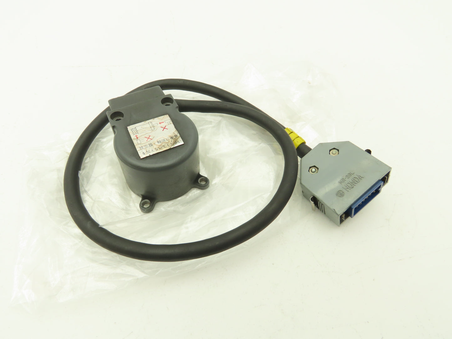 Mitsubishi LOW-10-5MD Internal Rotary Encoder 412-052-11B  MR-20L Connector