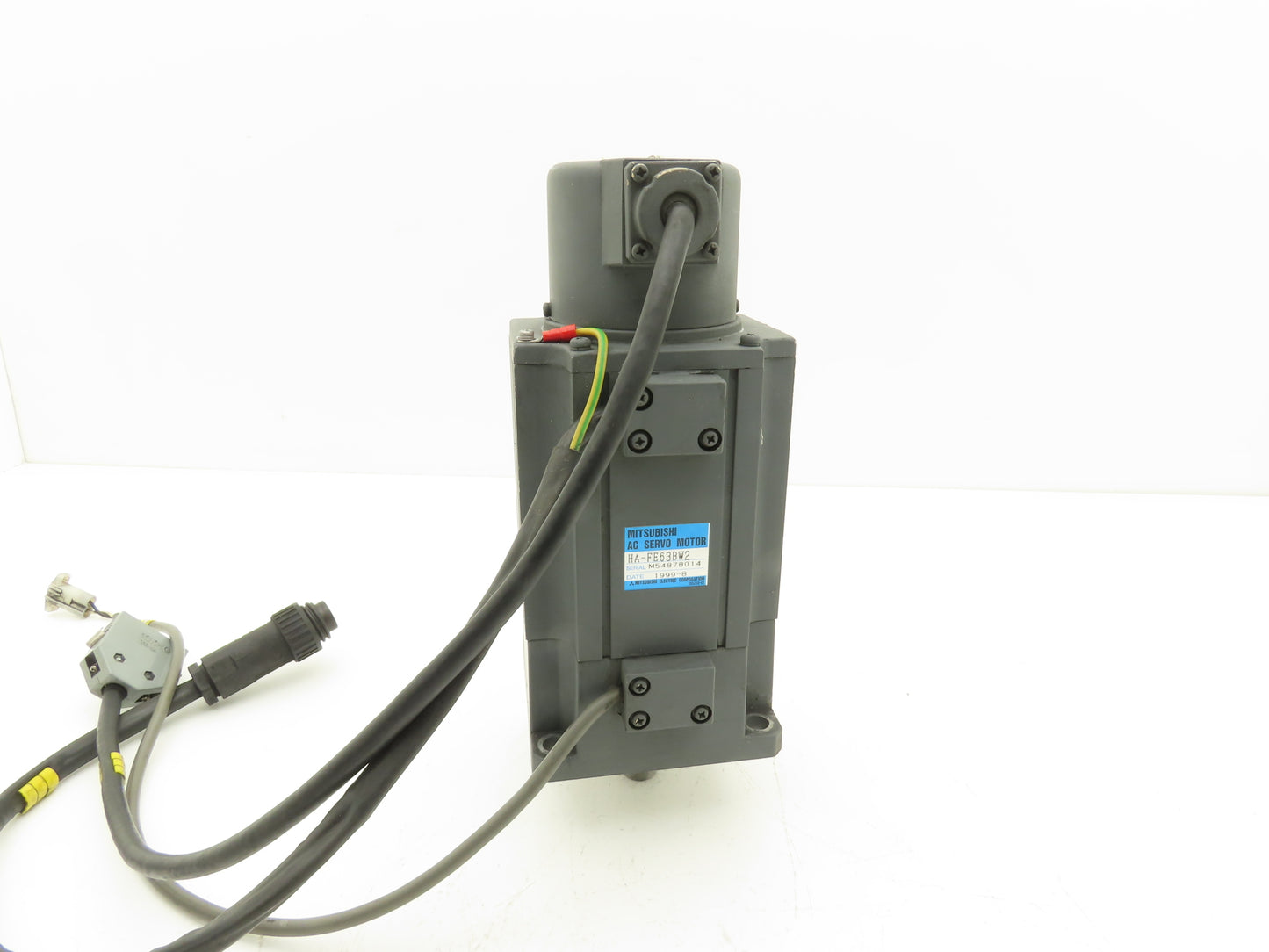 Mitsubishi HA-FE63BW2 AC Servo Brake Motor 3000 RPM with Encoder