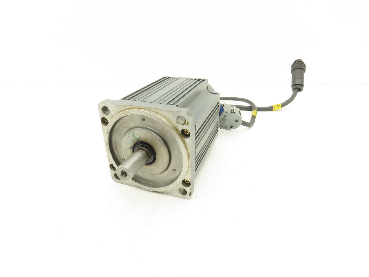 Mitsubishi HA-FE63W2 AC Servo Motor with Encoder 16mm Shaft
