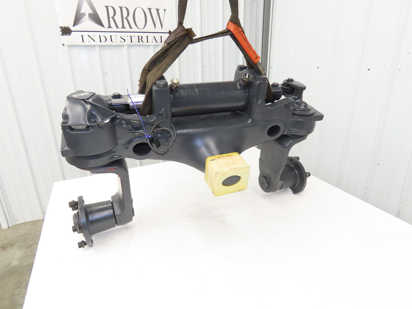 Linde AL20-03/3708 Forklift Rear Axle Dual Hydraulic Steering Assembly Off E20C