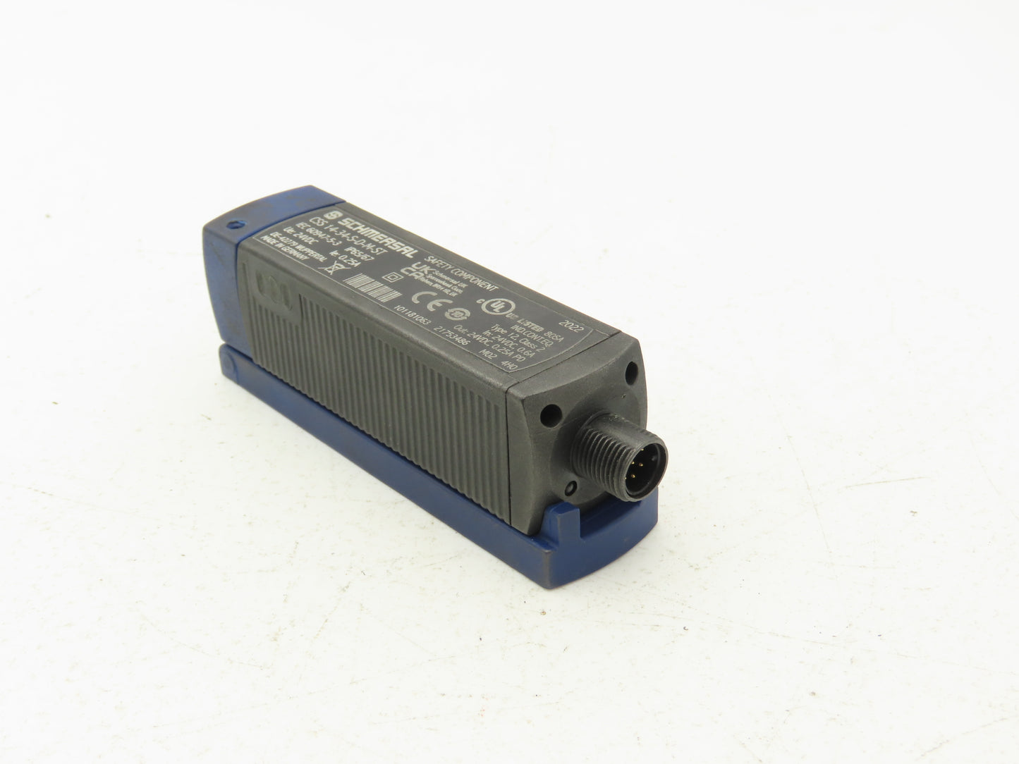Schmersal 101181063 Magnet Safety Sensor Non Contact CSS 14-34-S-D-M-ST