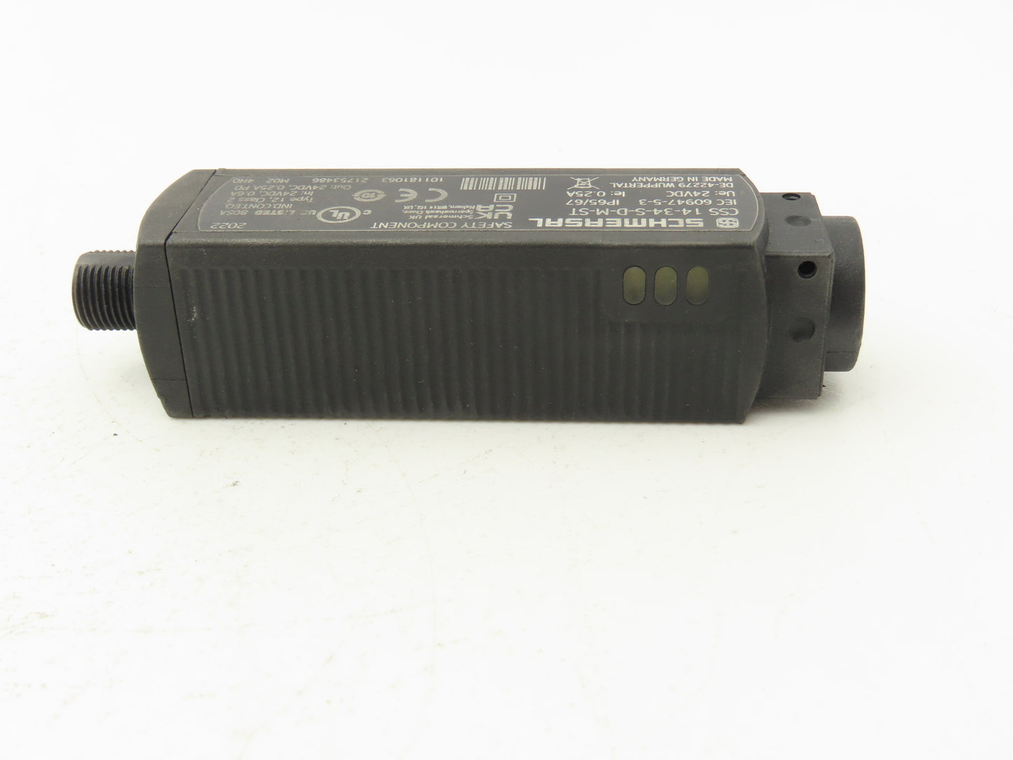 Schmersal 101181063 Magnet Safety Sensor Non Contact CSS 14-34-S-D-M-ST