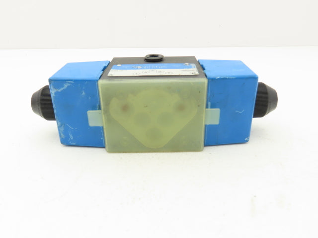 Vickers DG4S4-012C-B-60 Directional Control Solenoid Valve 120V Coil 868982
