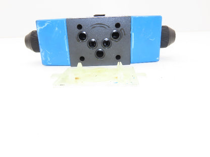 Vickers DG4S4-012C-B-60 Directional Control Solenoid Valve 120V Coil 868982
