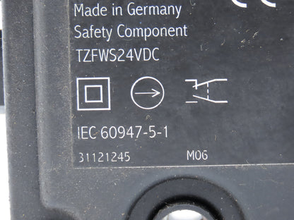 Schmersal TZFWS24VDC Solenoid Interlock Safety Switch 24VDC 1500N