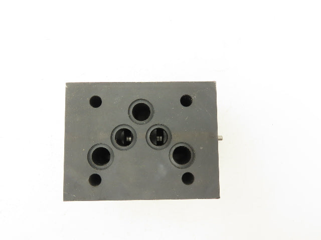 Vickers DG4S4-010C-50 Directional Control Solenoid Valve Coils Are Missing