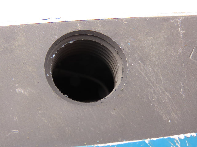 Vickers DG4S4-010C-50 Directional Control Solenoid Valve Coils Are Missing