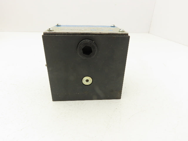 Vickers DG4S4-010C-50 Directional Control Solenoid Valve Coils Are Missing