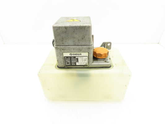 Showa LCB 4 310C Lubrication Oil Pump 0.1 L/Min 6L Tank 100V CNC Machine Oiler