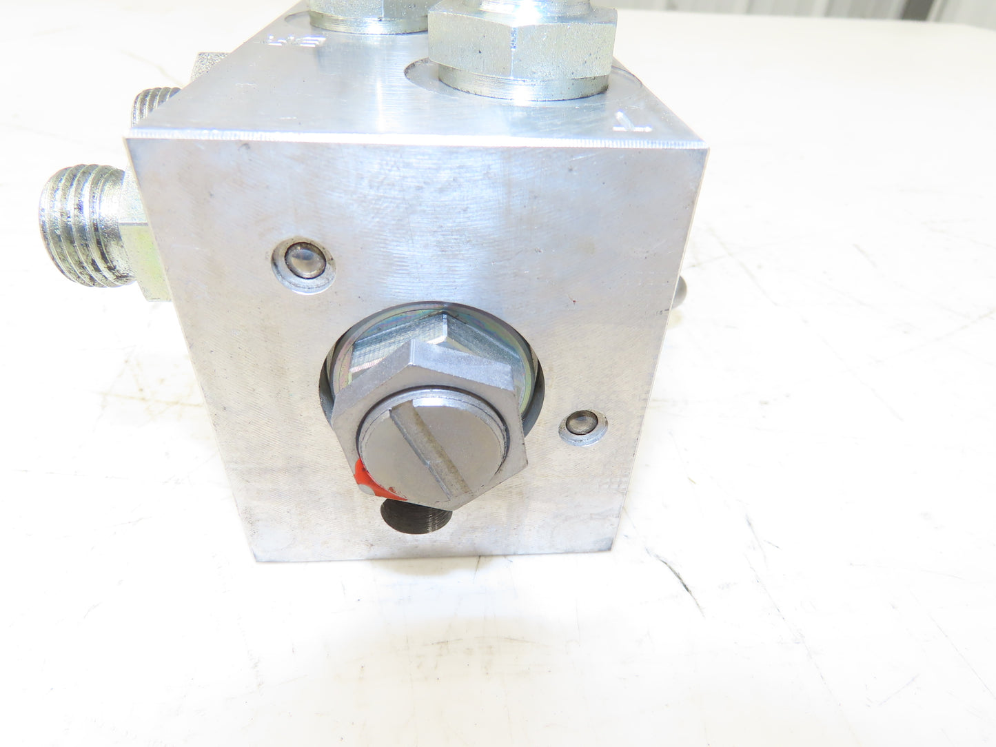 Linde 0009440852 Electric Forklift Brake Control Valve Removed From E20C