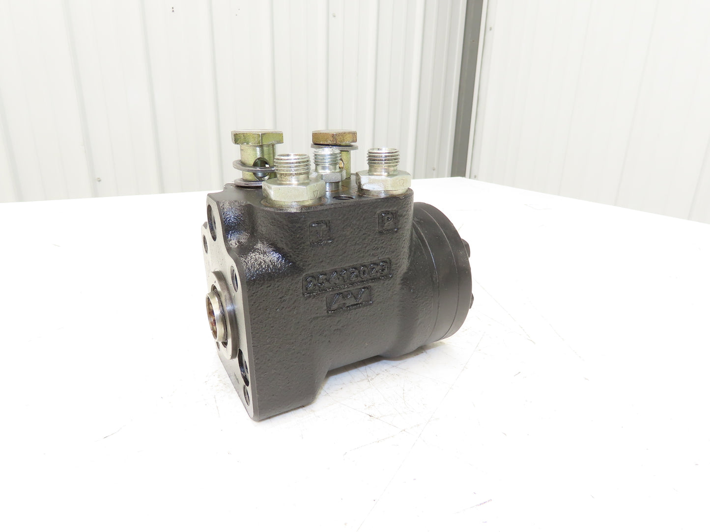 Linde 3865421203 Forklift Hydraulic Power Steering Pump Removed From E20C