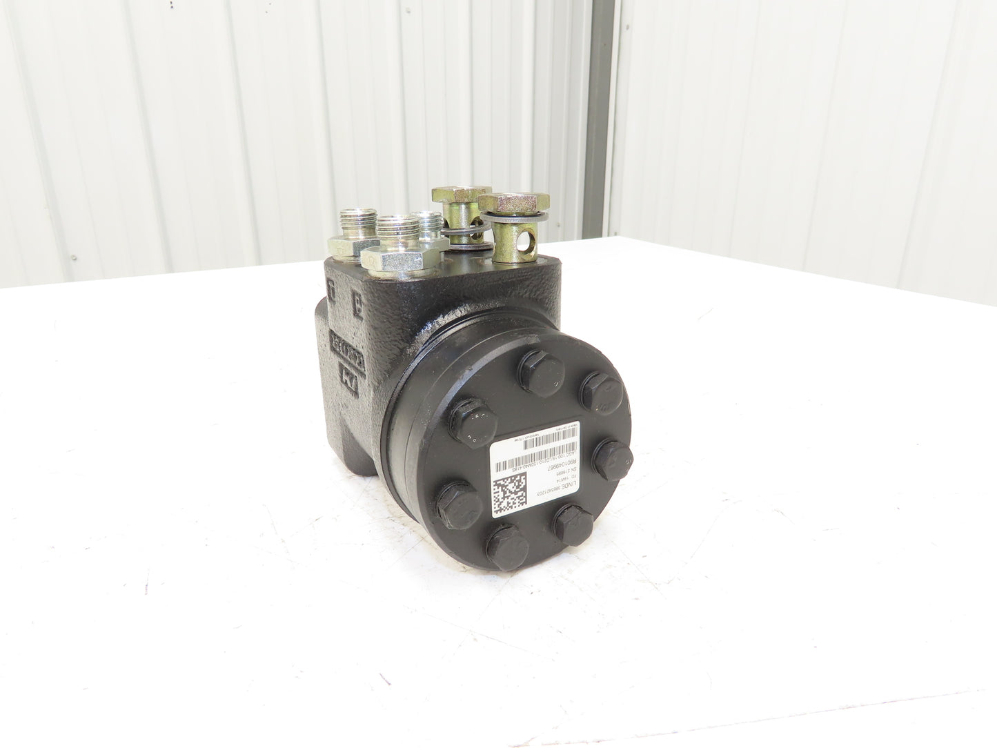 Linde 3865421203 Forklift Hydraulic Power Steering Pump Removed From E20C
