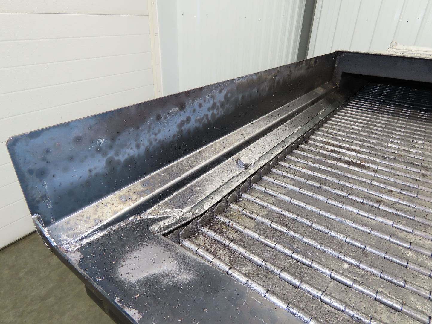 Enomoto MA-500H 25"W x 9' 3"L Chip Conveyor 22" Belt 40" Infeed 220V 3PH