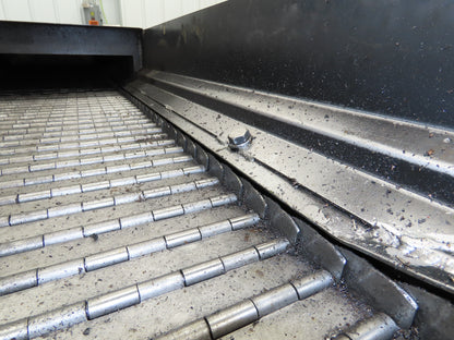 Enomoto MA-500H 25"W x 9' 3"L Chip Conveyor 22" Belt 40" Infeed 220V 3PH