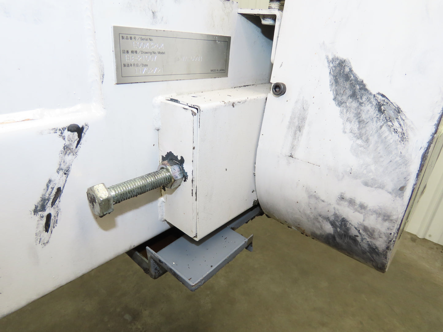 Enomoto MA-500H 25"W x 9' 3"L Chip Conveyor 22" Belt 40" Infeed 220V 3PH