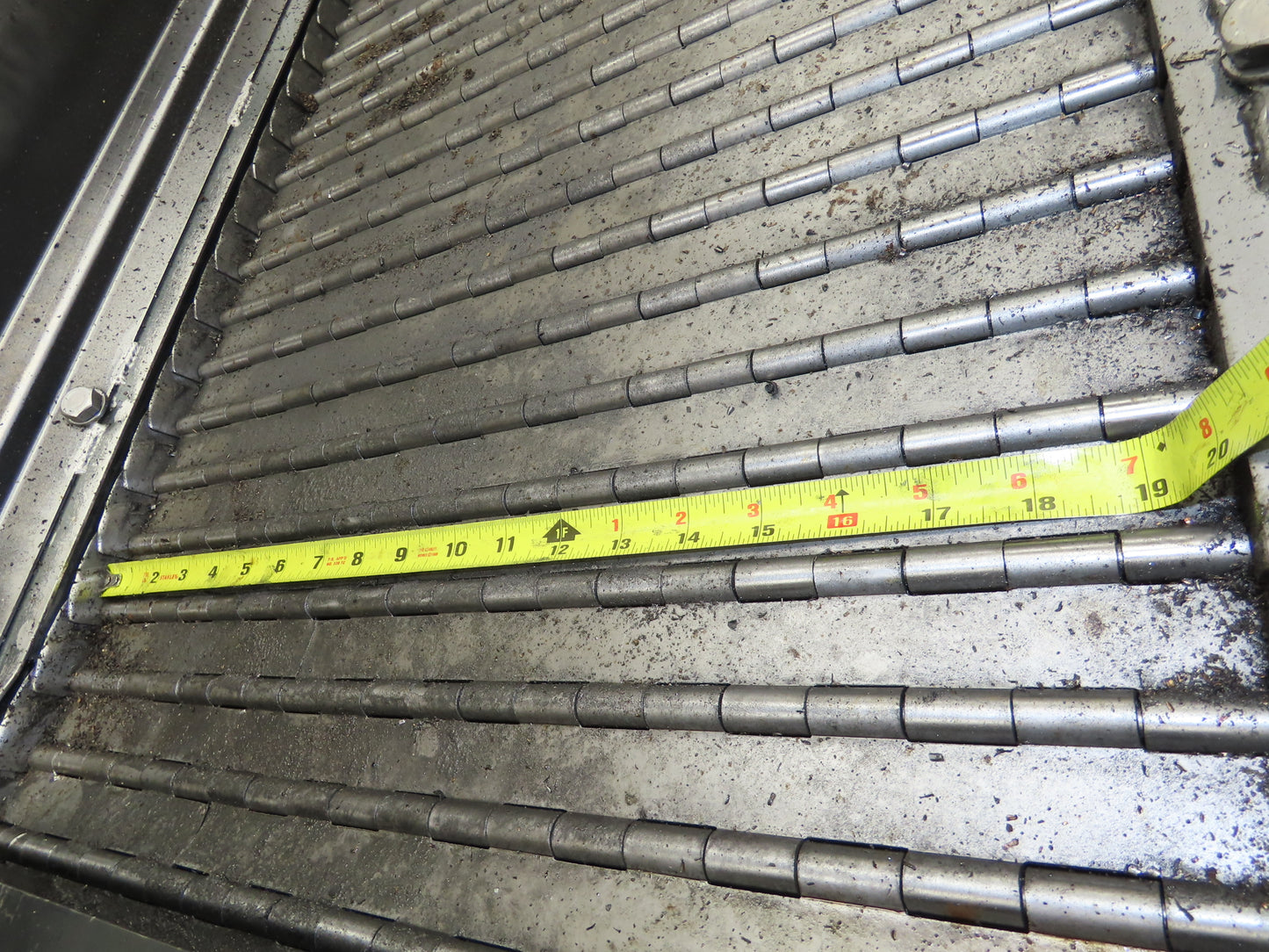 Enomoto MA-500H 25"W x 9' 3"L Chip Conveyor 22" Belt 40" Infeed 220V 3PH