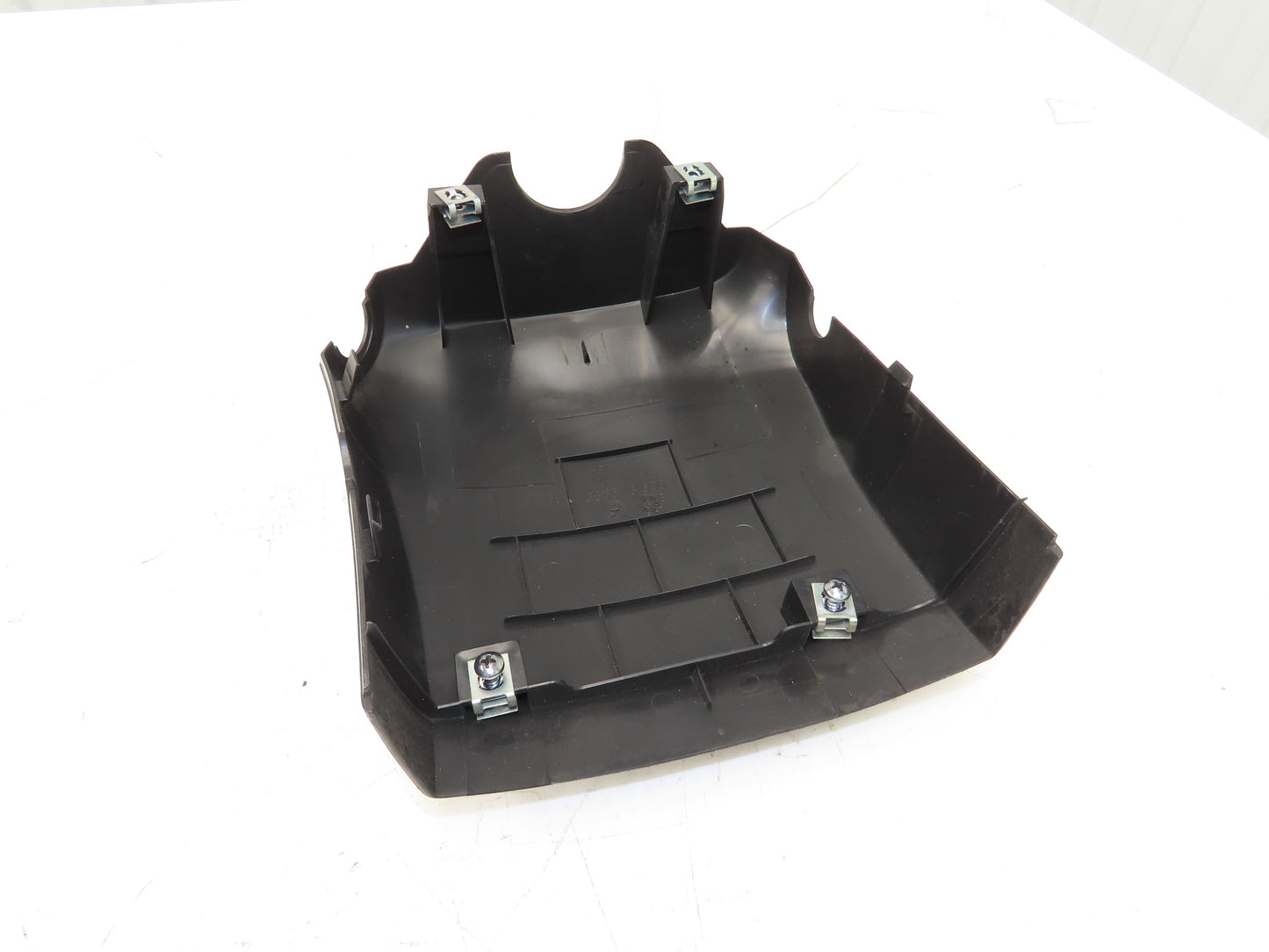 Linde Forklift Steering Column Cover Plastic Shroud Removed From E20C