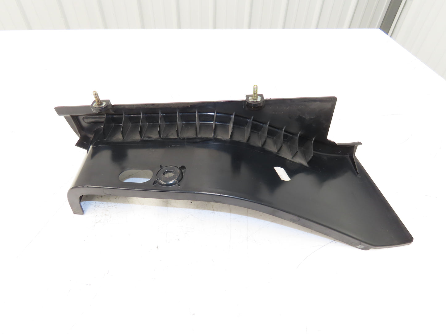 Linde Forklift Step Toe kick Plastic Shroud Set Removed From E20C