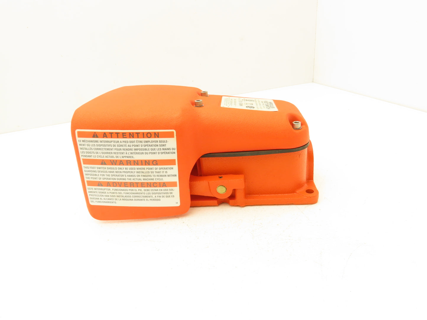 Linemaster 531-SWH Hercules Foot Switch 1 Hp 20A 125-250VAC Momentary Pedal SPDT