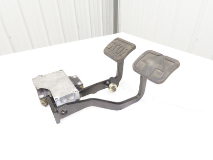 Linde Forklift Brake & Accelerator Pedal W/Potentiometer Removed From E20C