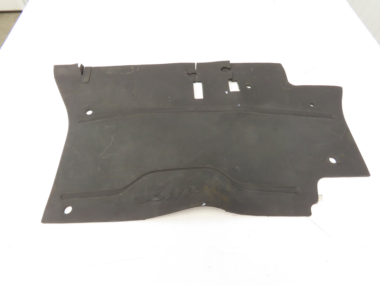 Linde Forklift Rubber Floor Mat Removed From E20C