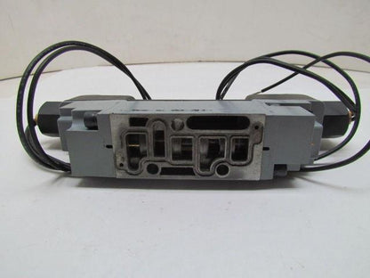 Schrader Bellows L7652421153 Double Solenoid Directional Flow Control Valve 120V