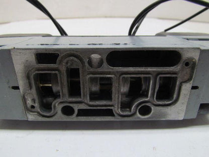 Schrader Bellows L7652421153 Double Solenoid Directional Flow Control Valve 120V