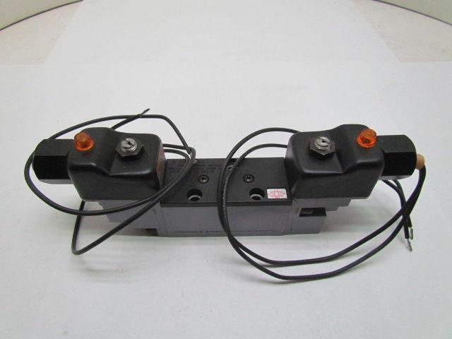 Schrader Bellows L7652421153 Double Solenoid Directional Flow Control Valve 120V