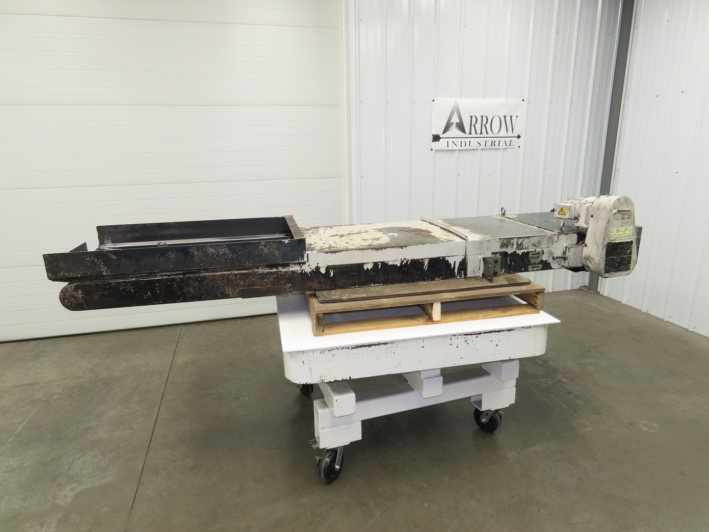 Enomoto MA-500H 25"W x 9' 2"L Chip Conveyor 22" Belt 40" Infeed 220V 3PH