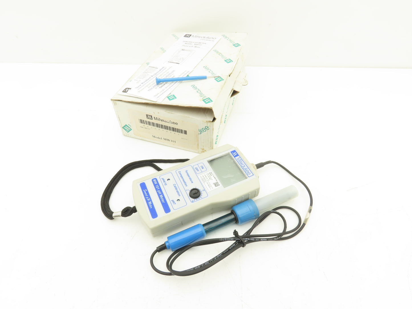 Milwaukee Instruments MW 101 Portable pH Water Meter Tester w/Probe