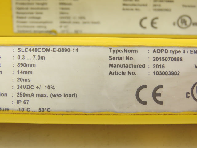Schmersal SLC440COM-ER-0890-14 Safety Light Curtain Transmitter & Receiver Set