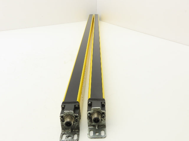 Schmersal SLC440COM-ER-0890-14 Safety Light Curtain Transmitter & Receiver Set