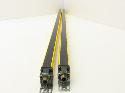 Schmersal SLC440COM-ER-0890-14 Safety Light Curtain Transmitter & Receiver Set